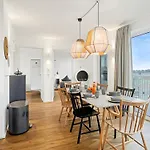 Penthouse Imort - 654 By Interhome アパート レンブルッフ