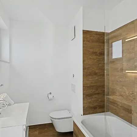 Penthouse Imort - 654 By Interhome Apartamento